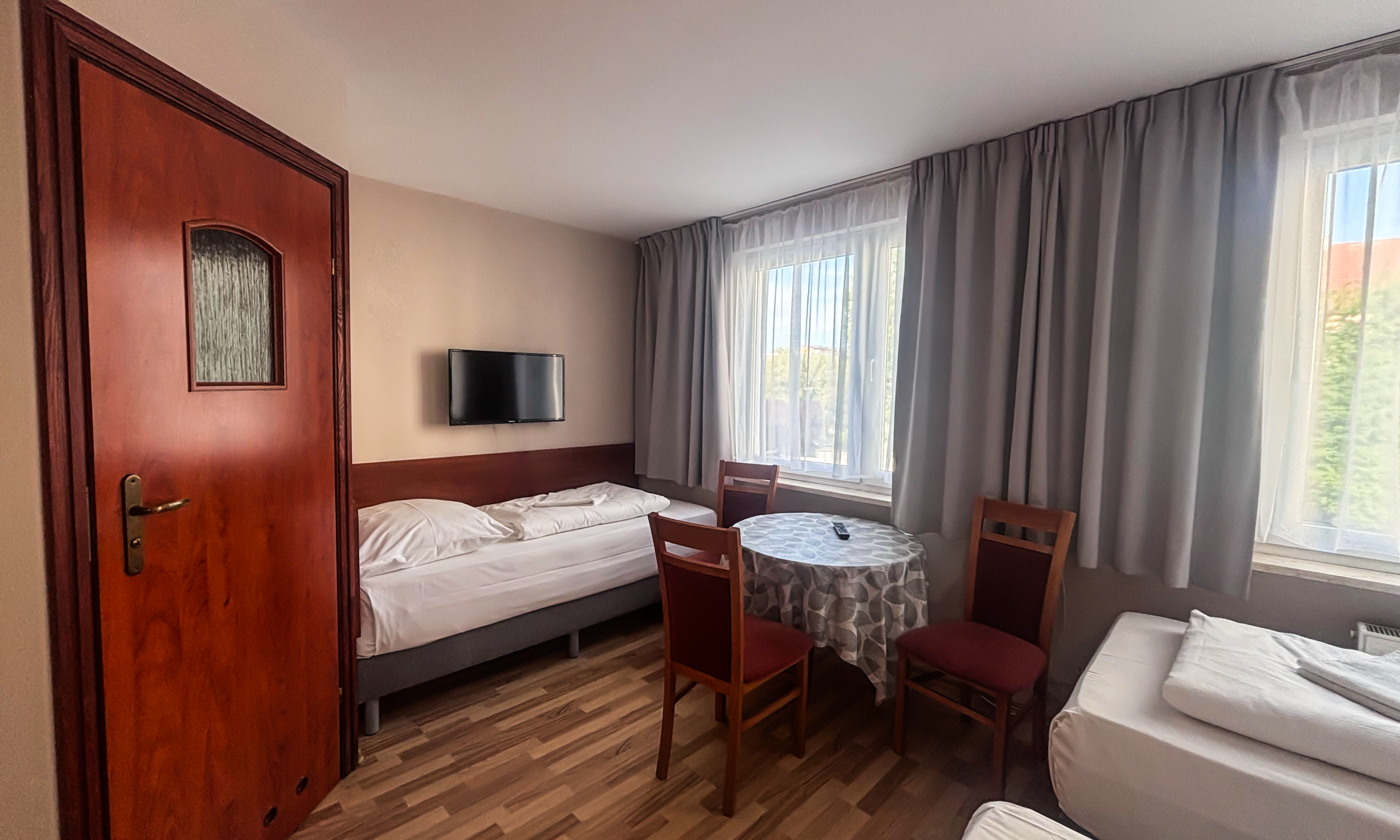 Pokój trzyosobowy z prywatną łazienką